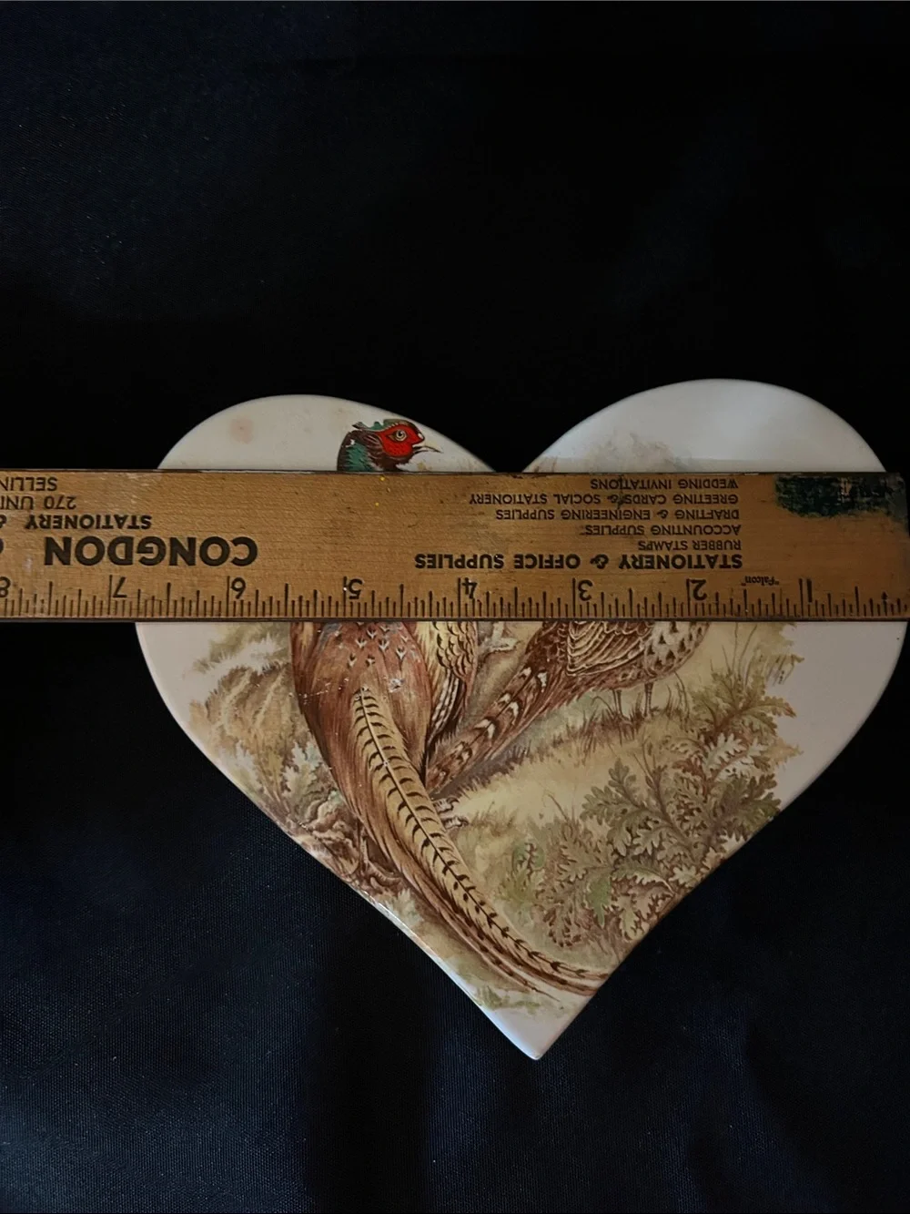 Heart-Shaped Ceramic Trivet with Pheasant Artwork - Cream & Brown